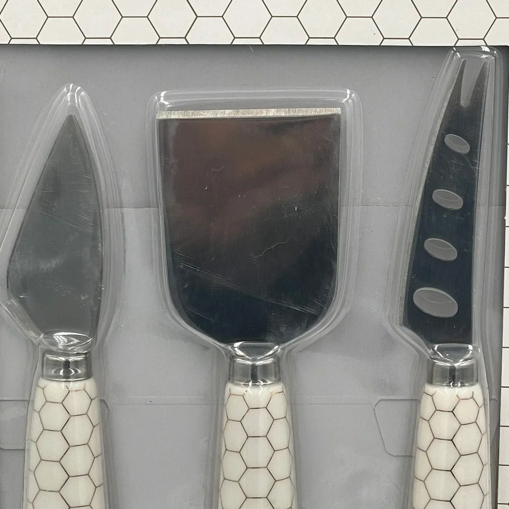 Natural Elements Cheese Knife Set Honeycomb Ceramic 3pc White New